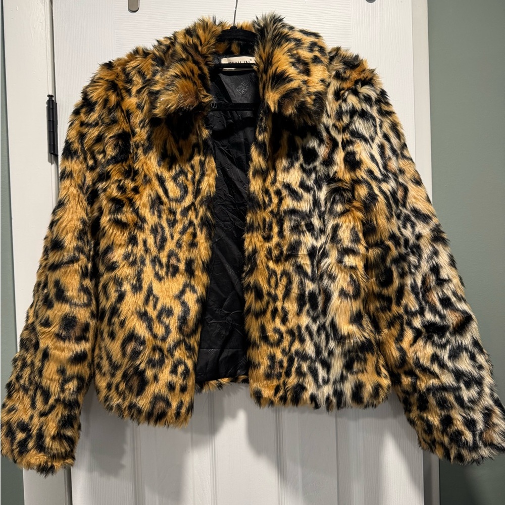 Leopard Print Faux Fur Jacket